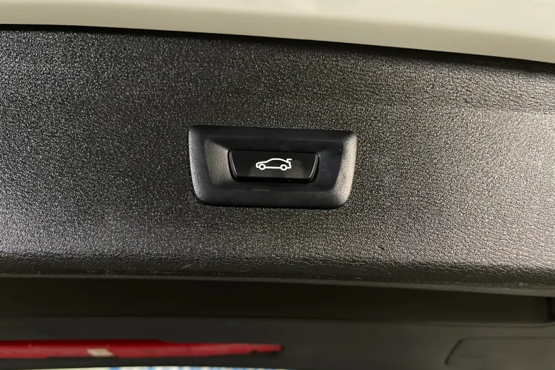 BMW X1 din 2021 cu 176.493 km - oferta BMW159997 - foto 21