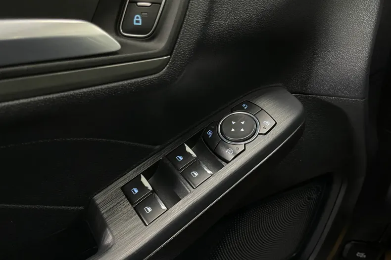 Ford Kuga din 2022 cu 113.996 km - oferta FOR159998 - foto 18