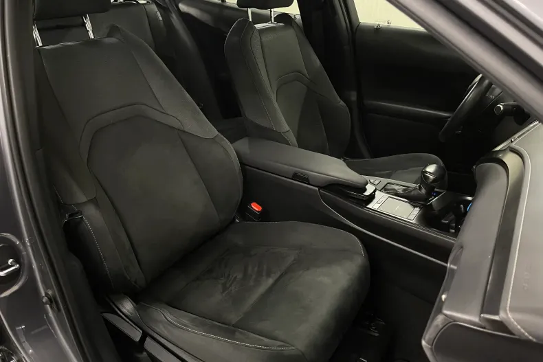 Lexus UX din 2021 cu 95.429 km - oferta LEX159999 - foto 10