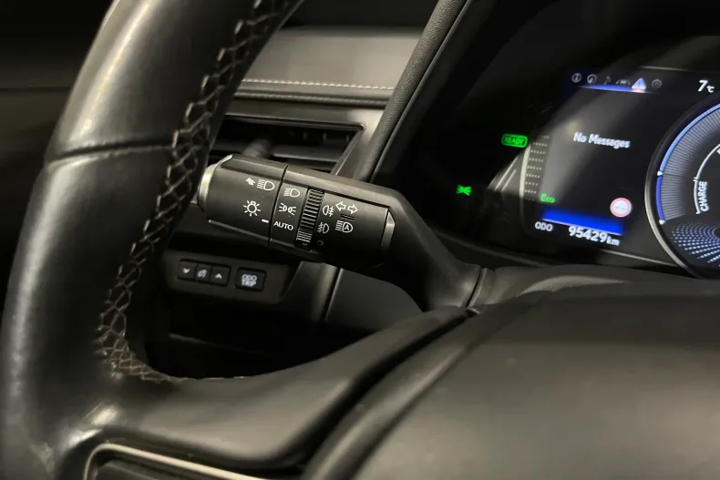 Lexus UX din 2021 cu 95.429 km - oferta LEX159999 - foto 20