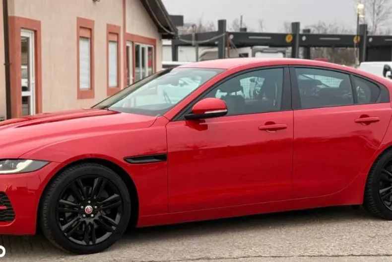 Jaguar XE din 2021 cu 137.000 km - oferta JAG160006 - foto 3
