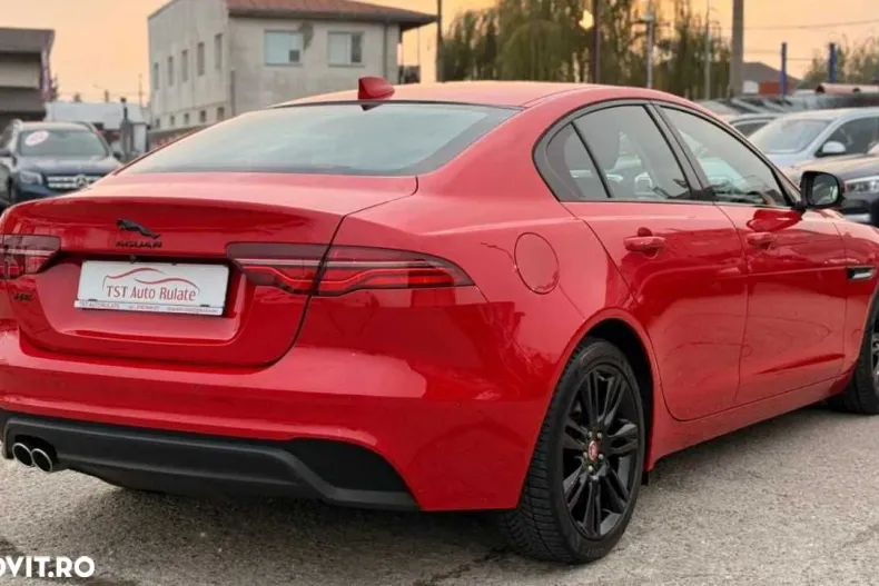 Jaguar XE din 2021 cu 137.000 km - oferta JAG160006 - foto 8