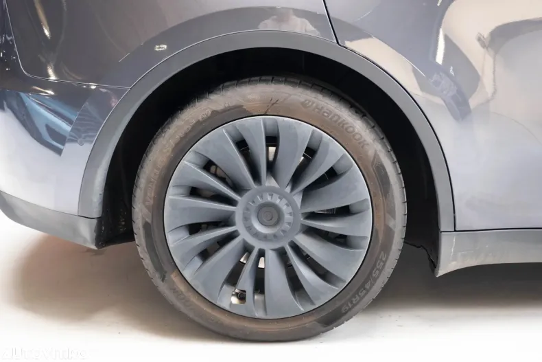 Tesla Model Y din 2022 cu 25.350 km - oferta TES160012 - foto 7