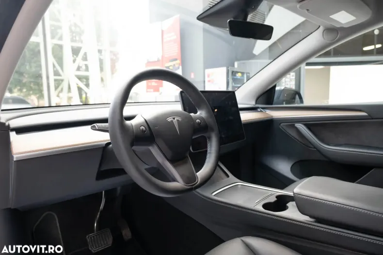 Tesla Model Y din 2022 cu 25.350 km - oferta TES160012 - foto 13