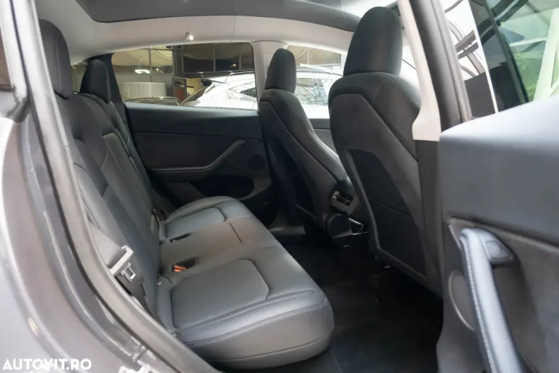 Tesla Model Y din 2022 cu 25.350 km - oferta TES160012 - foto 17