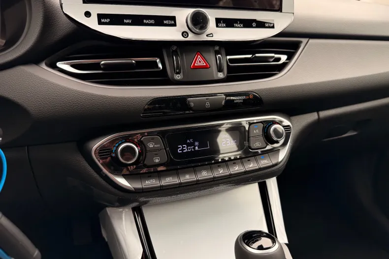 Hyundai i30 din 2025 cu 4 km - oferta HYU160014 - foto 12