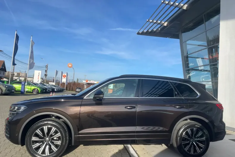 Volkswagen Touareg din 2025 cu 1 km - oferta VOL160017 - foto 7