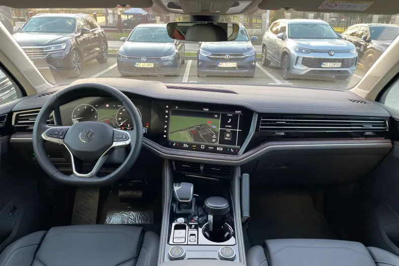 Volkswagen Touareg din 2025 cu 1 km - oferta VOL160017 - foto 13