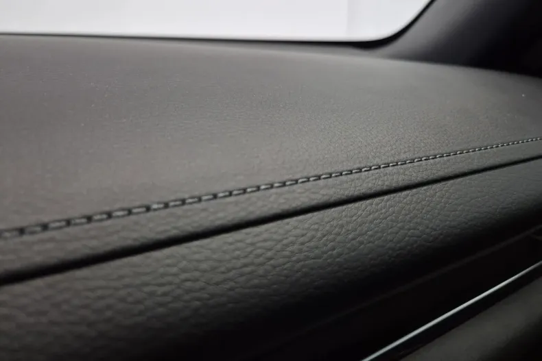 Mazda MX-30 din 2023 cu 4.990 km - oferta MAZ160019 - foto 22