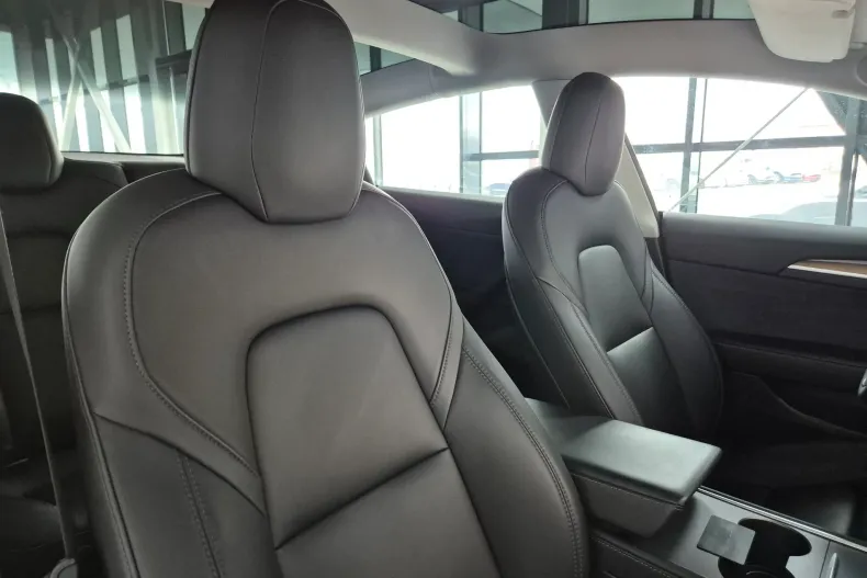 Tesla Model 3 din 2022 cu 98.000 km - oferta TES160020 - foto 13