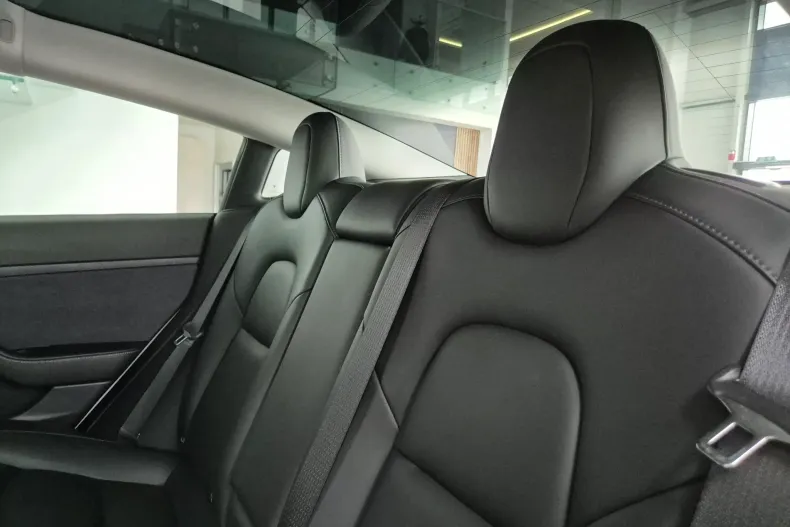 Tesla Model 3 din 2022 cu 98.000 km - oferta TES160020 - foto 16