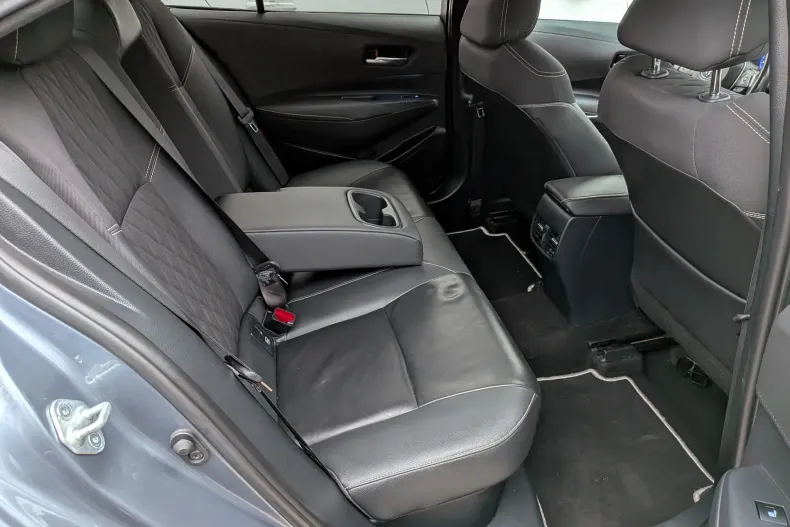 Toyota Corolla din 2019 cu 98.500 km - oferta TOY160024 - foto 20