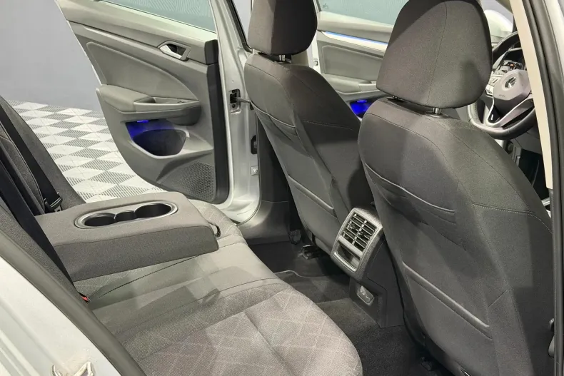 Volkswagen Golf din 2021 cu 159.229 km - oferta VOL160026 - foto 18