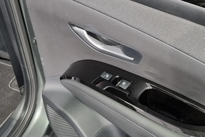 Hyundai TUCSON din 2022 cu 43.503 km - oferta HYU160028 - foto 24