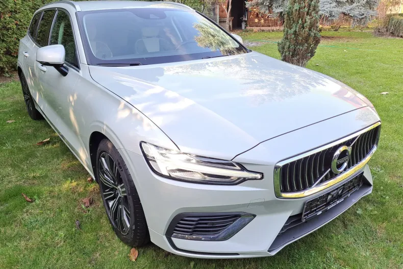 Volvo V60 din 2021 cu 177.125 km - oferta VOL160031 - foto 5