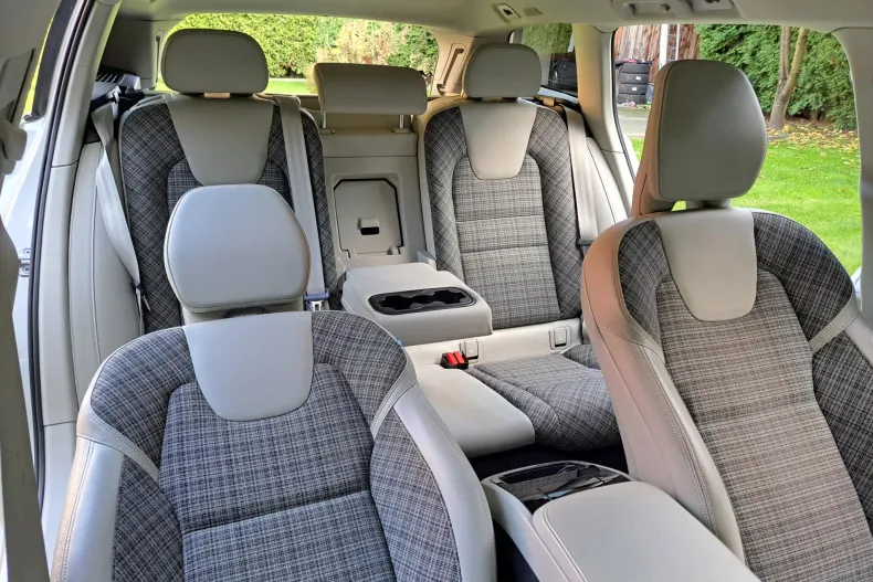 Volvo V60 din 2021 cu 177.125 km - oferta VOL160031 - foto 24