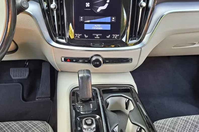 Volvo V60 din 2021 cu 177.125 km - oferta VOL160031 - foto 26