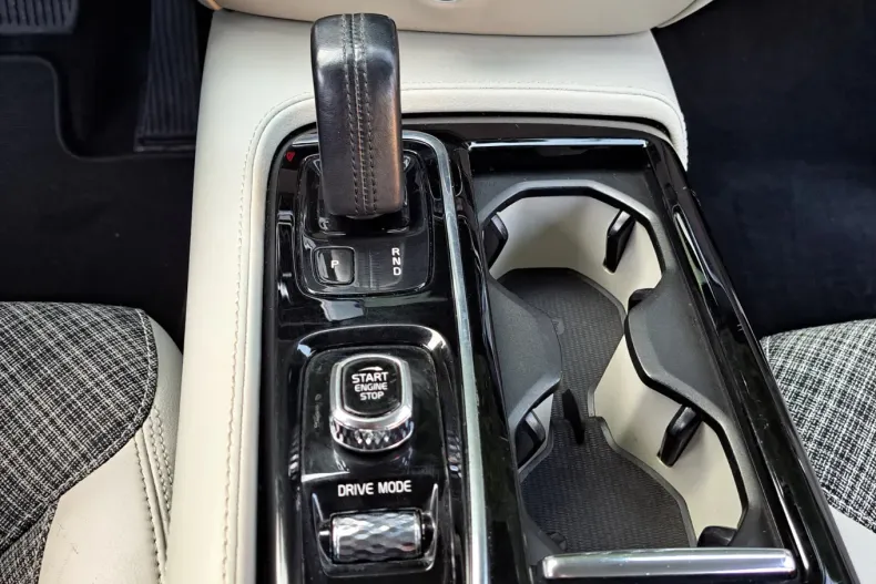 Volvo V60 din 2021 cu 177.125 km - oferta VOL160031 - foto 27