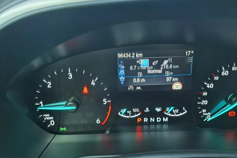 Ford Focus din 2020 cu 96.434 km - oferta FOR160032 - foto 38