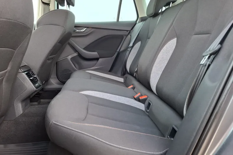 Skoda Kamiq din 2025 cu 18.538 km - oferta SKO160035 - foto 11