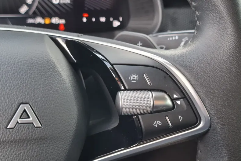 Skoda Kamiq din 2025 cu 18.538 km - oferta SKO160035 - foto 19