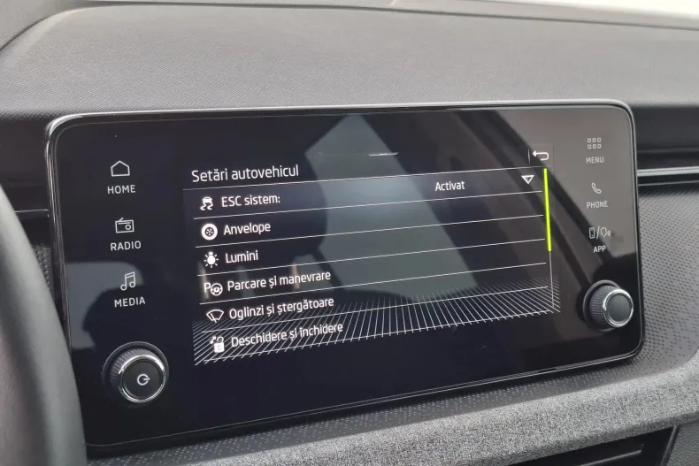 Skoda Kamiq din 2025 cu 18.538 km - oferta SKO160035 - foto 25