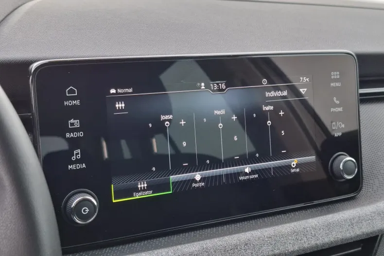 Skoda Kamiq din 2025 cu 18.538 km - oferta SKO160035 - foto 36