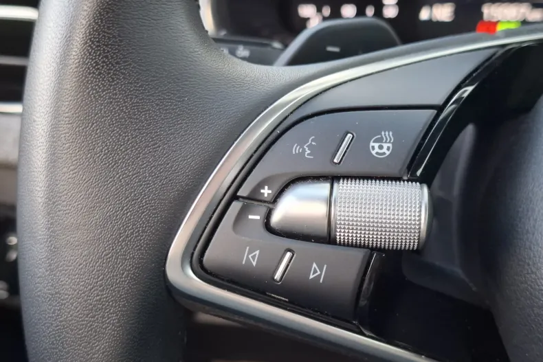 Skoda Kamiq din 2025 cu 15.086 km - oferta SKO160036 - foto 22