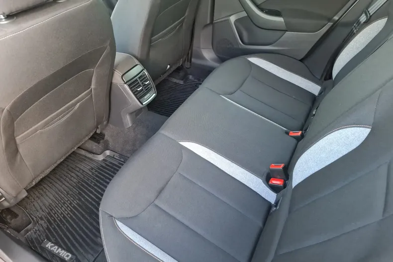 Skoda Kamiq din 2025 cu 15.086 km - oferta SKO160036 - foto 28