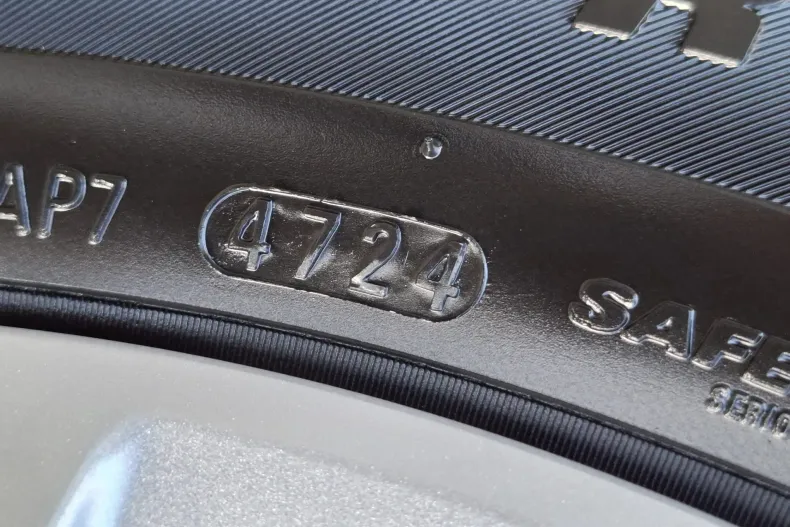 Skoda Kamiq din 2025 cu 15.086 km - oferta SKO160036 - foto 32