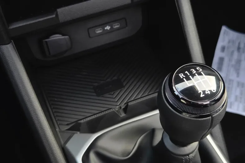 Dacia Bigster din 2025 cu 0 km - oferta DAC160040 - foto 13