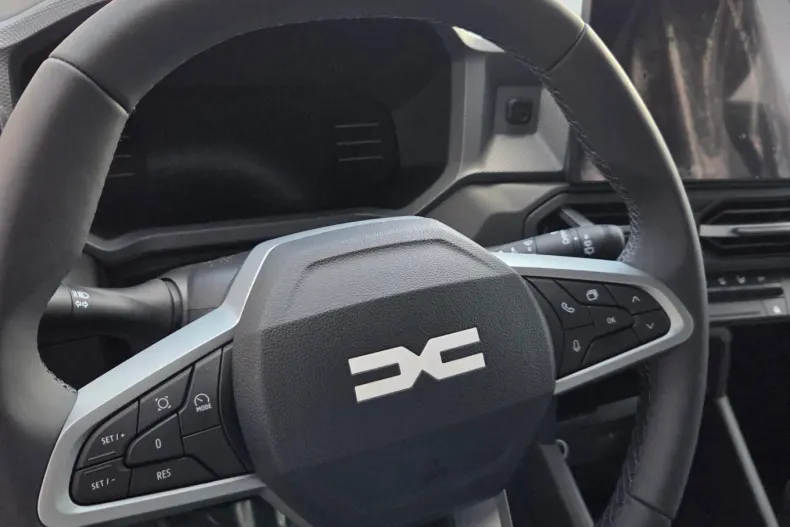 Dacia Duster din 2025 cu 0 km - oferta DAC160043 - foto 7