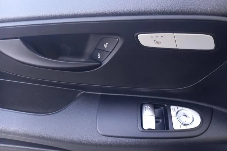 Mercedes-Benz Vito din 2022 cu 121.320 km - oferta MER160048 - foto 23