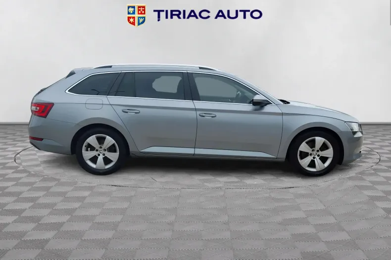 Skoda Superb din 2019 cu 150.325 km - oferta SKO160049 - foto 7