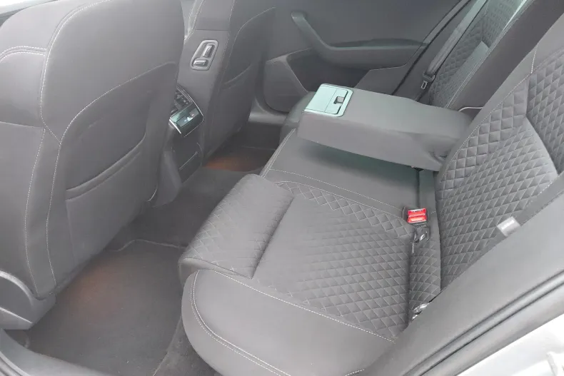 Skoda Superb din 2019 cu 150.325 km - oferta SKO160049 - foto 13