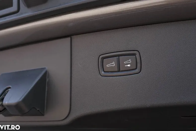 Porsche Cayenne Coupe din 2023 cu 39.990 km - oferta POR160050 - foto 25