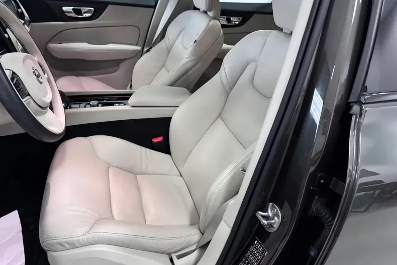 Volvo V60 din 2022 cu 45.000 km - oferta VOL160054 - foto 11