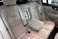 Volvo V60 din 2022 cu 45.000 km - oferta VOL160054 - foto 20