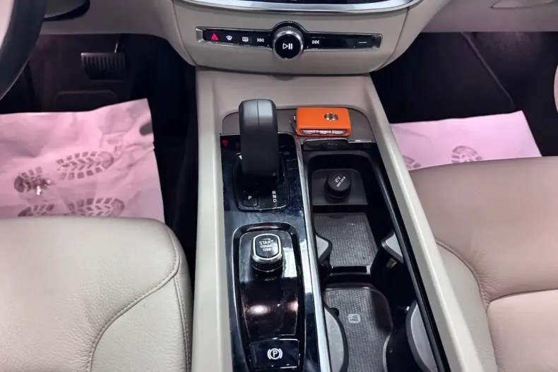 Volvo V60 din 2022 cu 45.000 km - oferta VOL160054 - foto 27