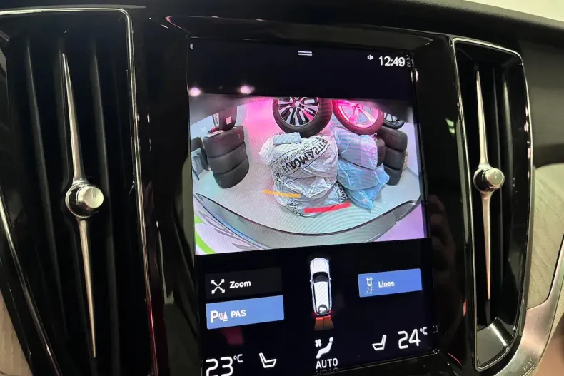 Volvo V60 din 2022 cu 45.000 km - oferta VOL160054 - foto 34