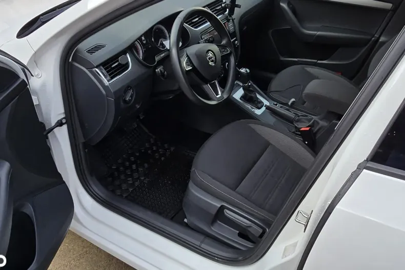 Skoda Octavia din 2019 cu 94.000 km - oferta SKO160055 - foto 6