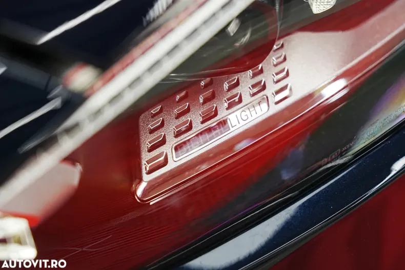 Mercedes-Benz C din 2022 cu 26.000 km - oferta MER160057 - foto 36