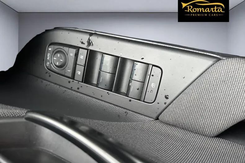 Toyota C-HR din 2025 cu 24.000 km - oferta TOY160092 - foto 19