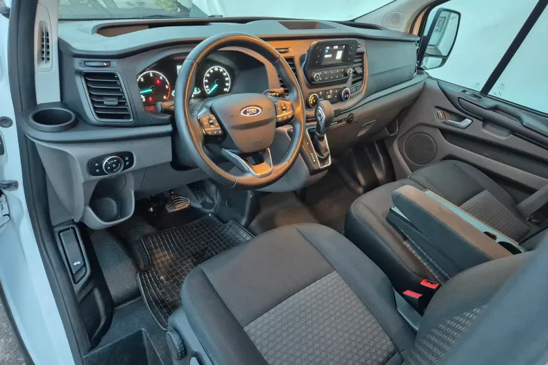 Ford Transit Custom din 2022 cu 69.929 km - oferta FOR160094 - foto 10