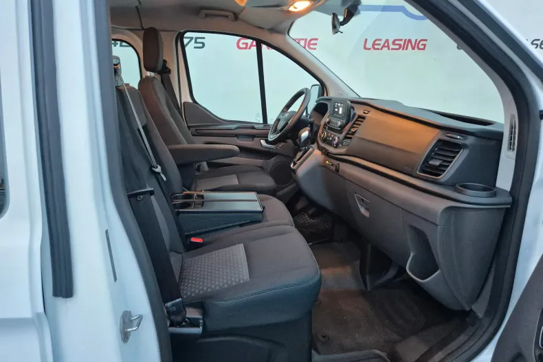 Ford Transit Custom din 2022 cu 69.929 km - oferta FOR160094 - foto 12