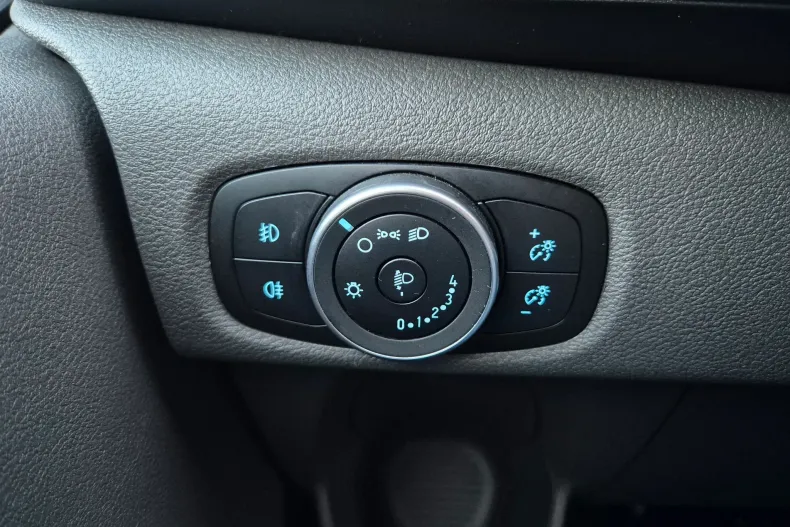 Ford Transit Custom din 2022 cu 69.929 km - oferta FOR160094 - foto 27