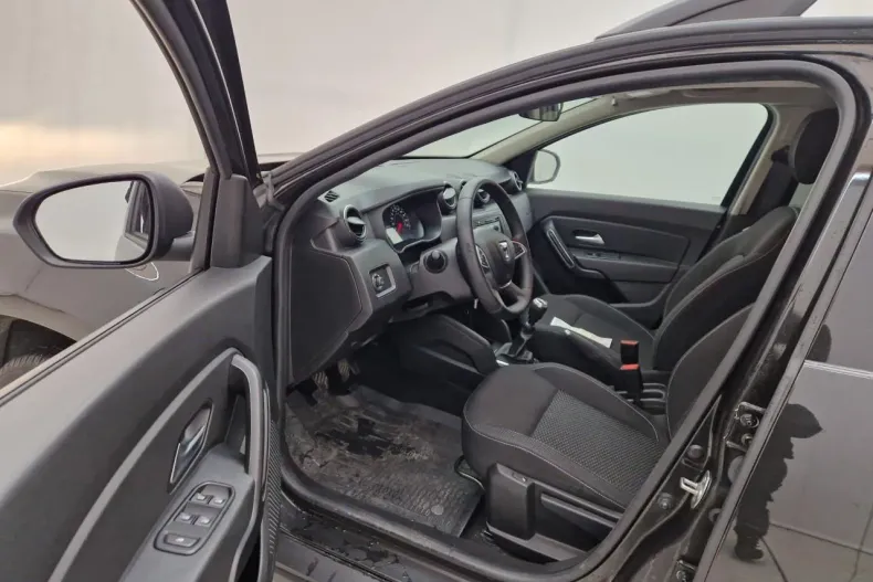 Dacia Duster din 2021 cu 114.375 km - oferta DAC160095 - foto 9