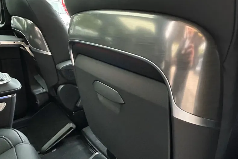 Mercedes-Benz V din 2025 cu 30 km - oferta MER160096 - foto 13