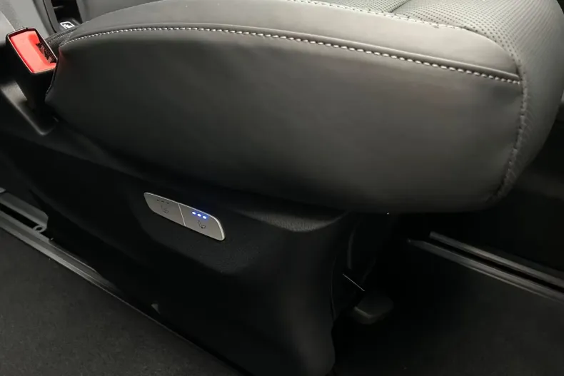 Mercedes-Benz V din 2025 cu 30 km - oferta MER160096 - foto 17