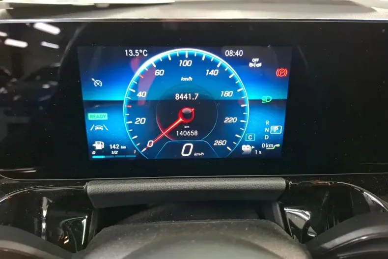 Mercedes-Benz GLA din 2022 cu 140.658 km - oferta MER160103 - foto 12